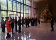 遵义市政协办公室组织离退休干部外出学习考察